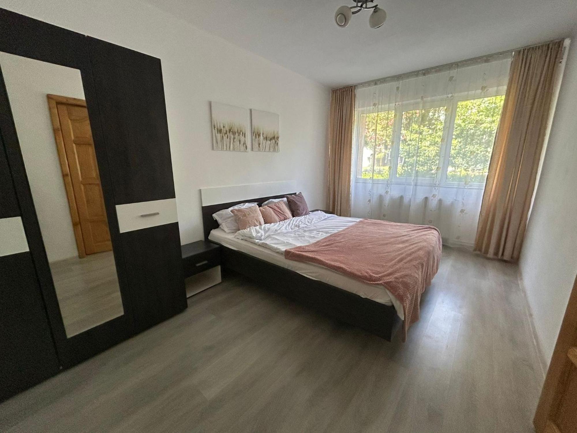 Aparthotel Brasov Neptun Buitenkant foto